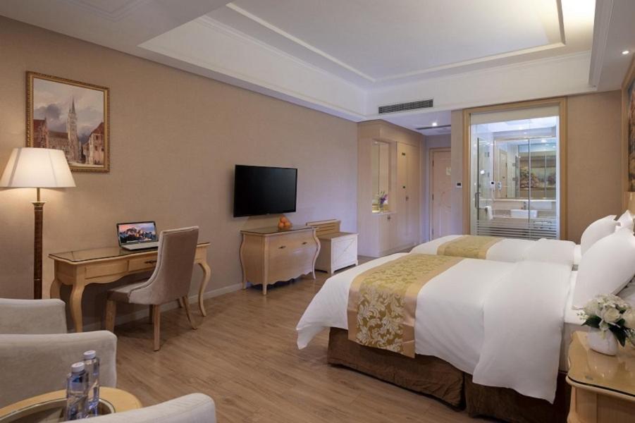 Vienna Hotel Guangzhou Baiyun Airport Exterior foto