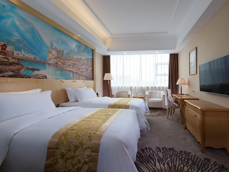 Vienna Hotel Guangzhou Baiyun Airport Exterior foto
