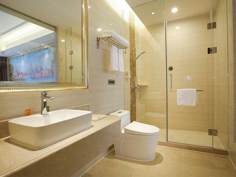 Vienna Hotel Guangzhou Baiyun Airport Exterior foto